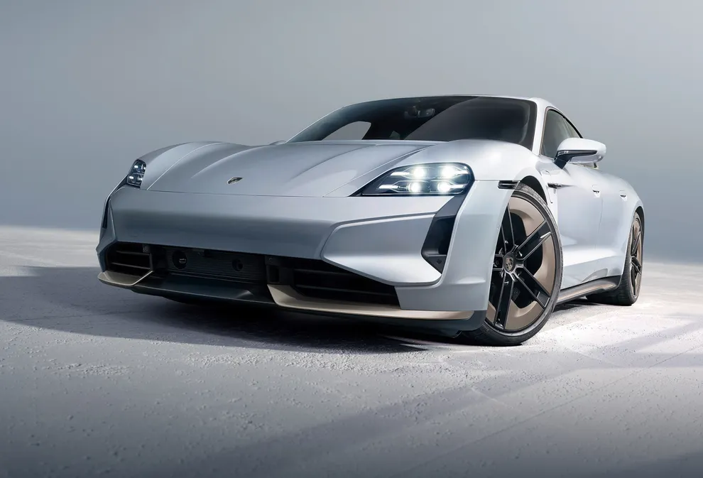 Porsche Taycan: o esportivo 100% elétrico que redefine a marca