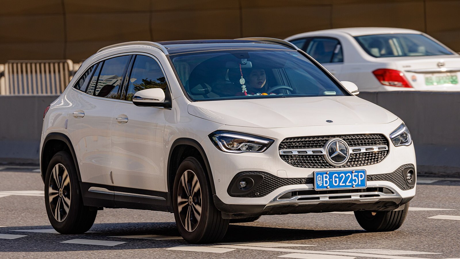 Mercedes-Benz GLA: o SUV compacto que une estilo e praticidade