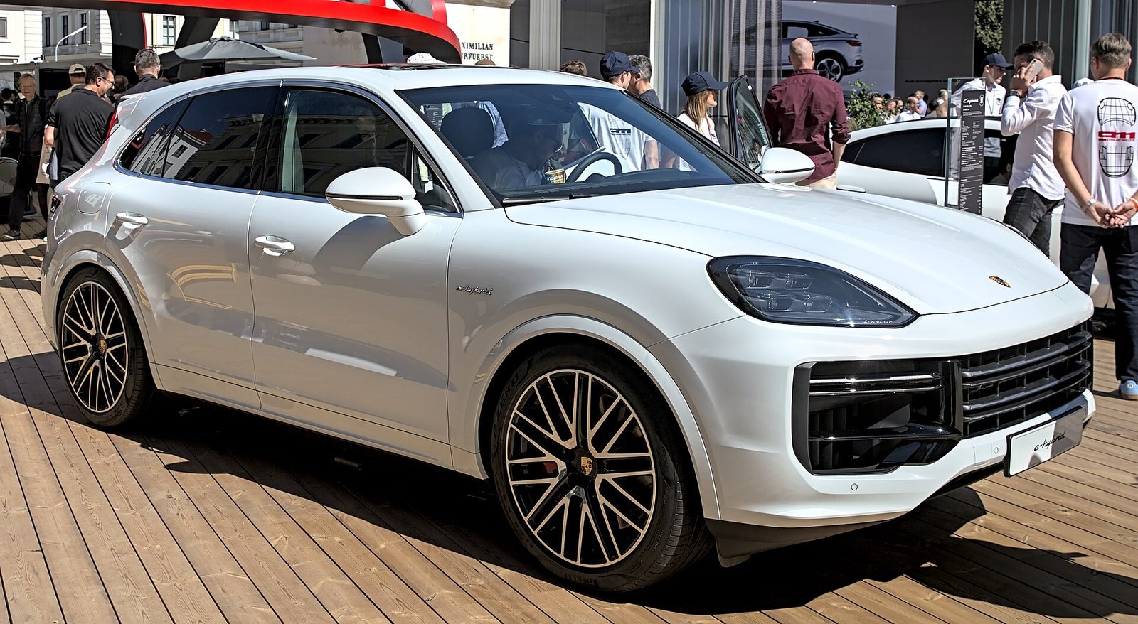 Porsche Cayenne E-Hybrid: o híbrido plug-in vale a pena