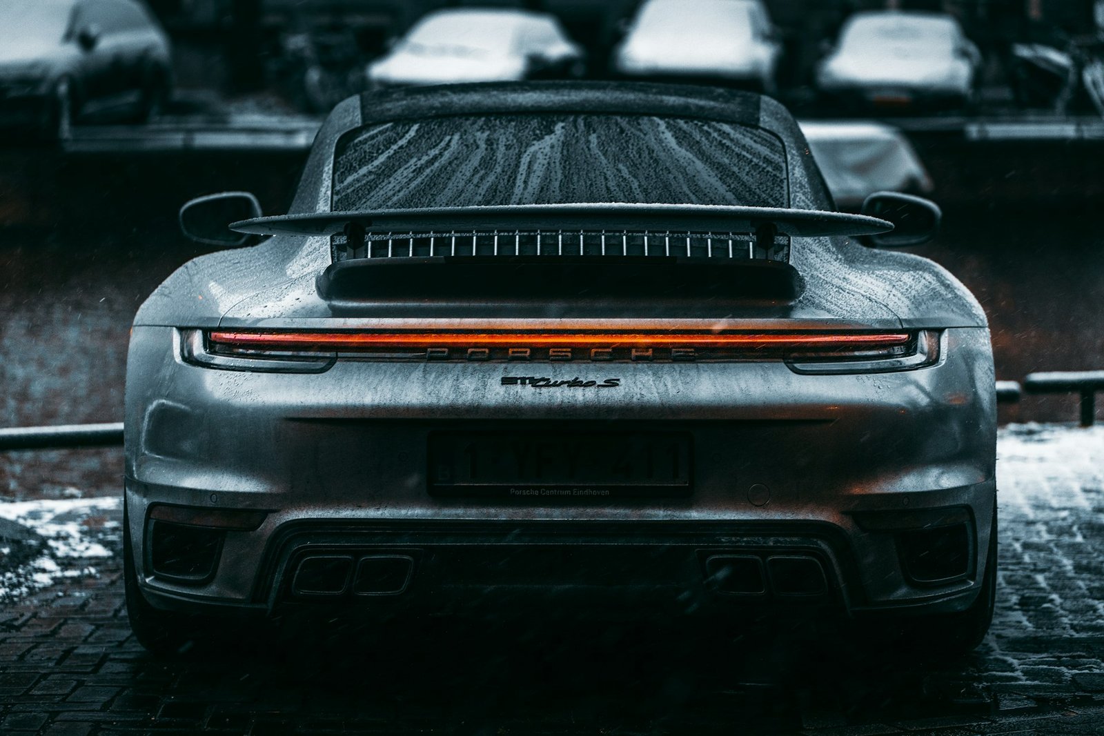 Quanto custa manter uma Porsche no Brasil: revisão, peças e seguro
