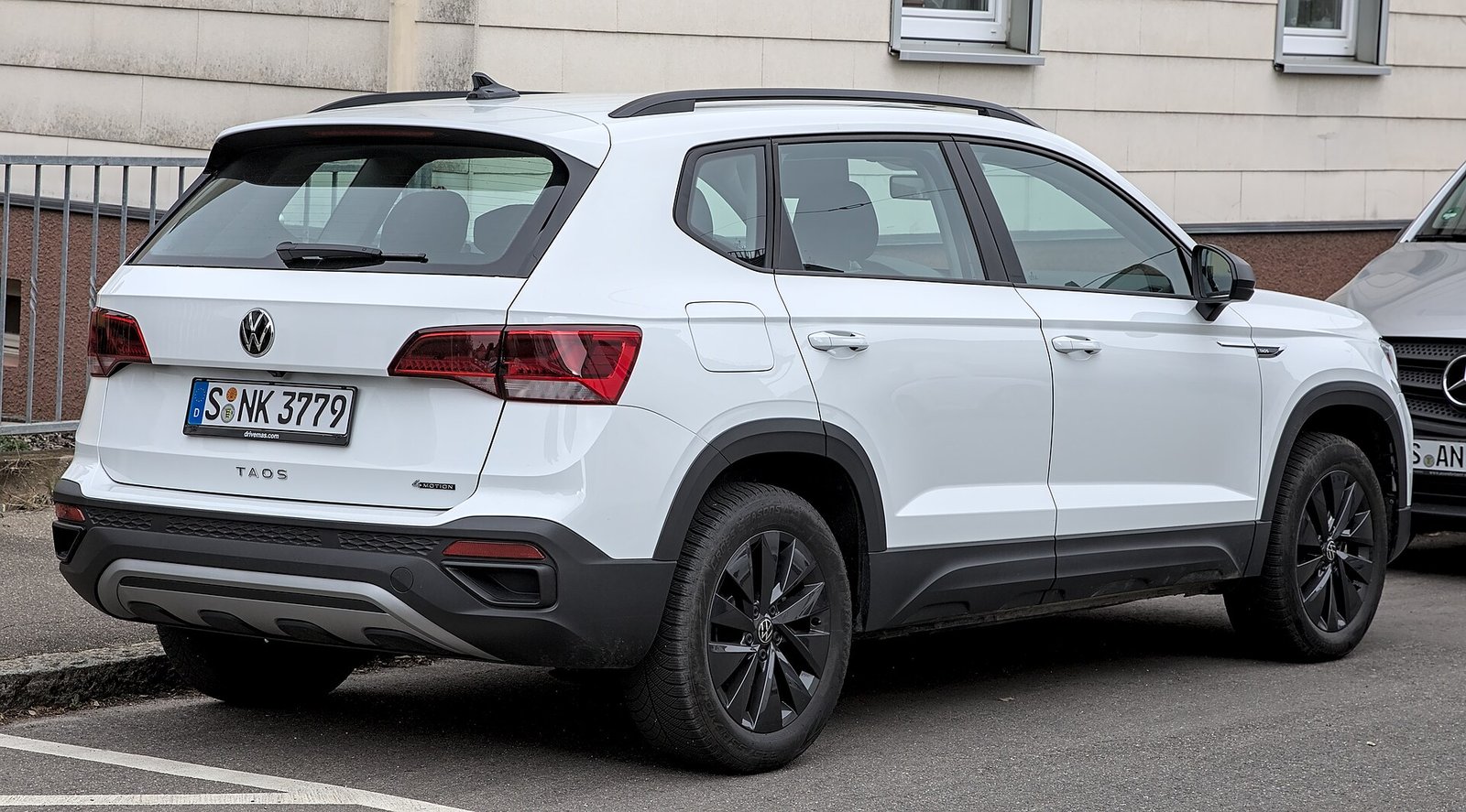 Volkswagen Taos: análise do SUV médio que mira o conforto premium